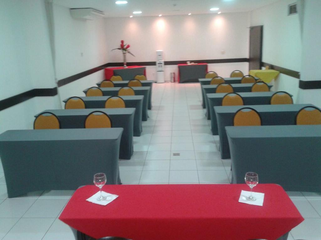 Hotel Sansaed Cuiabá Kültér fotó